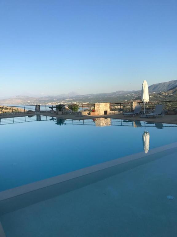 Apartamento Grosses Haus Mit Traumhaftem Ausblick Georgioupoli Exterior foto